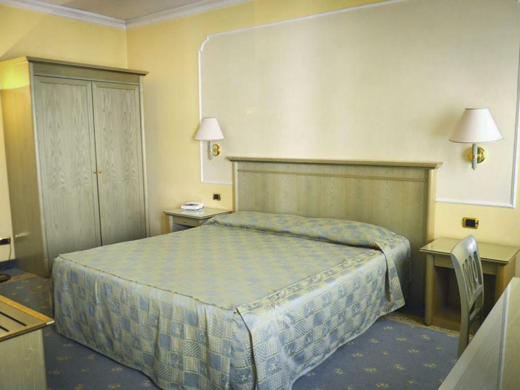 Hotel Donatello Padova Luaran gambar